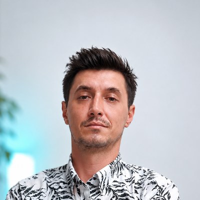 Przemek — współwłaściciel, manager Przychodni Górska